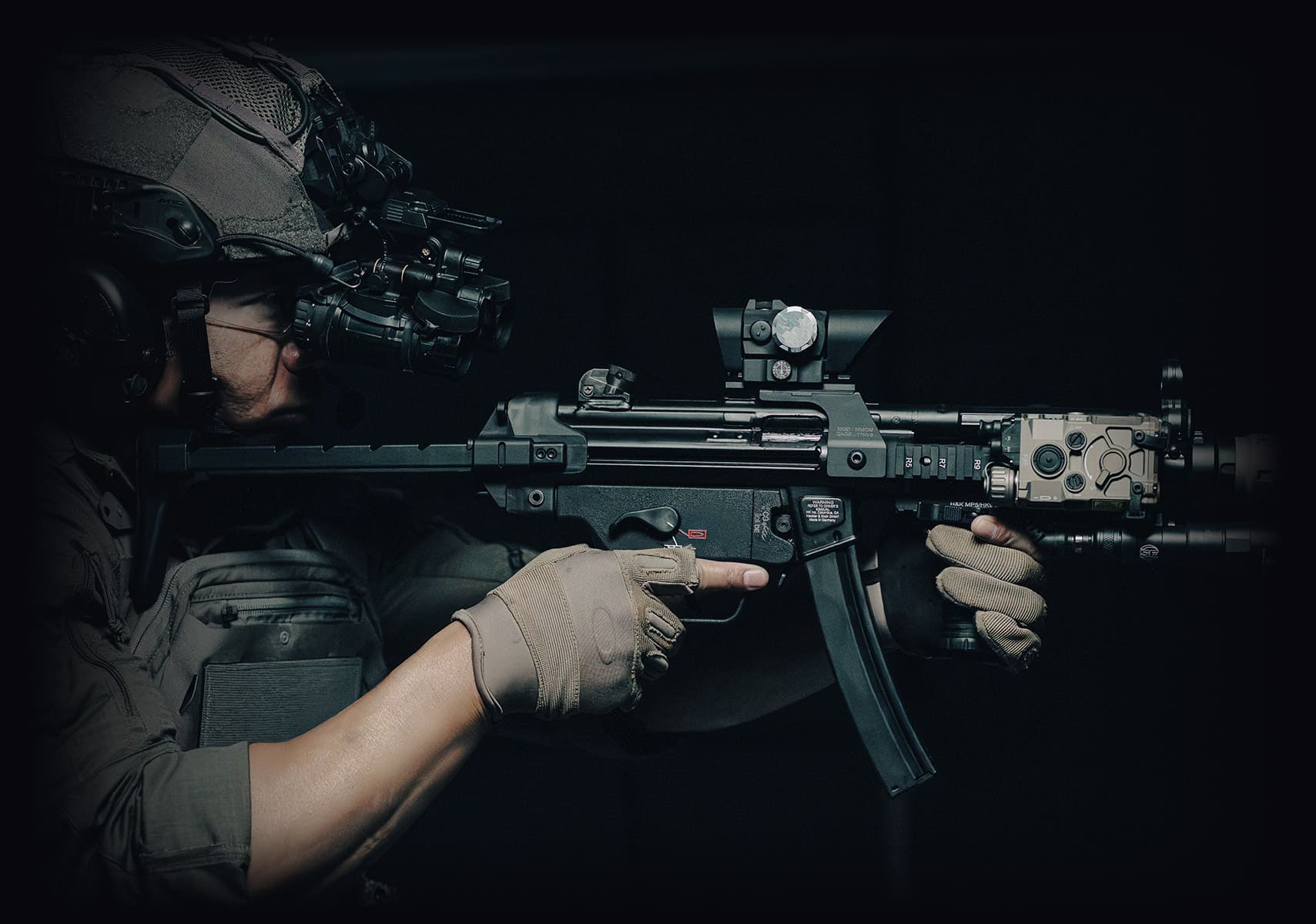 Aeon Tac Night Vision